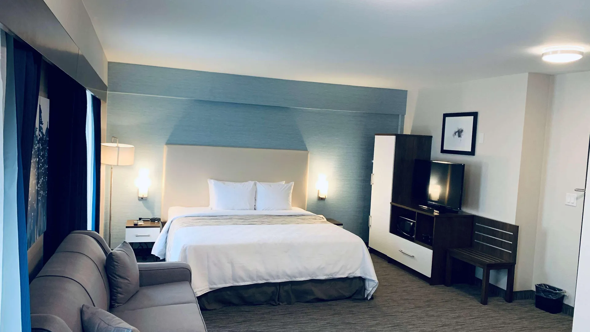 Hotel Chandni Victoria Mississauga